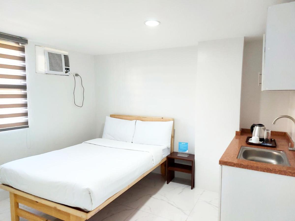Hotel Airobedz Bgc - Near Uptown Manila Exterior foto
