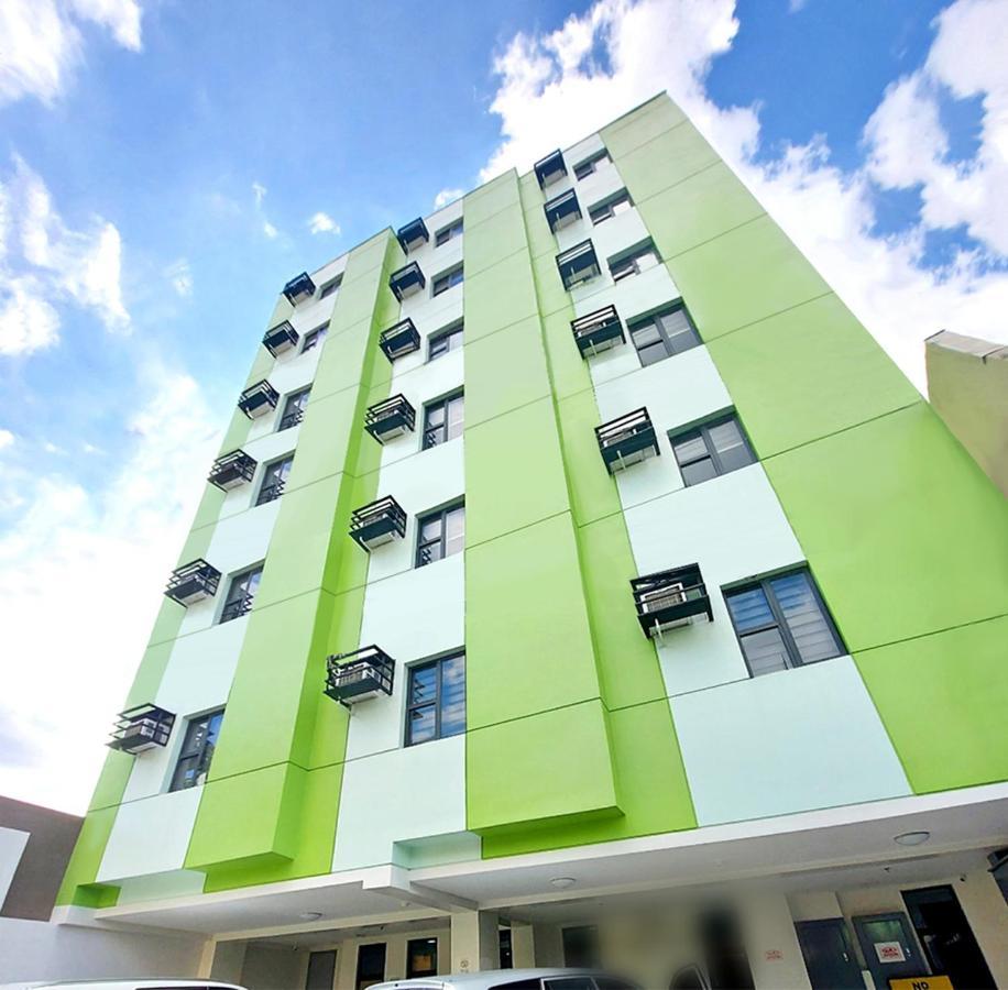 Hotel Airobedz Bgc - Near Uptown Manila Exterior foto